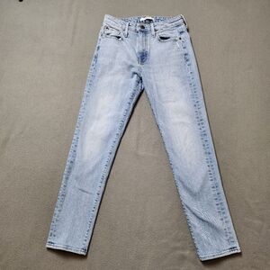 Women’s Fidelity Skinny Jeans Sz 26 Light Wash. USA Made